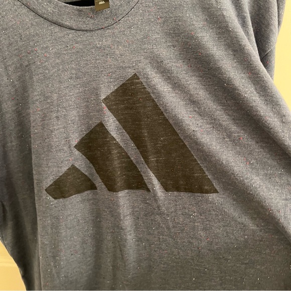 Adidas Tee- like new! - Picture 4 of 5